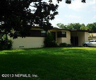3rd image of 2962 Charme Dr