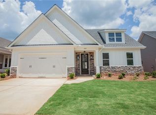 409 Maple View Dr, Carrollton, GA 30117