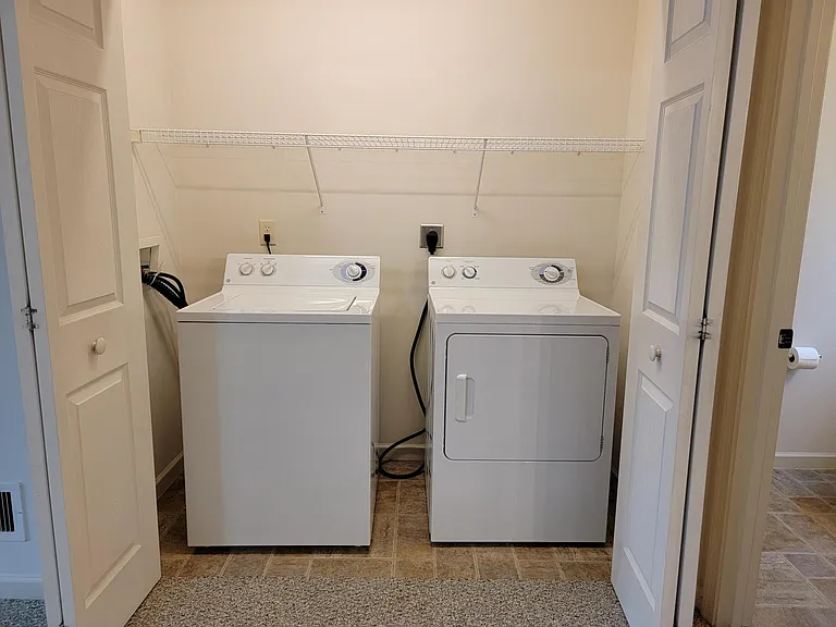257 Ammon Ave — Photo 13