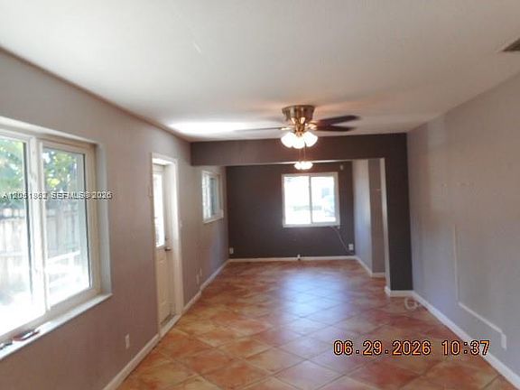 4th image of 1613 NE 25th St