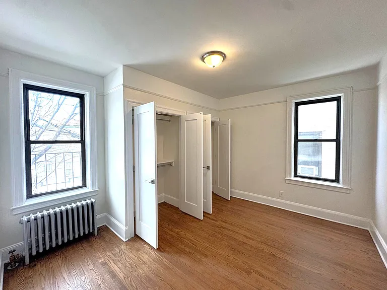 2203 Harman St #B2 — Photo 11