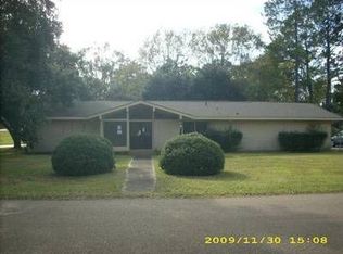 618 Farris Dr, Hammond, LA 70403