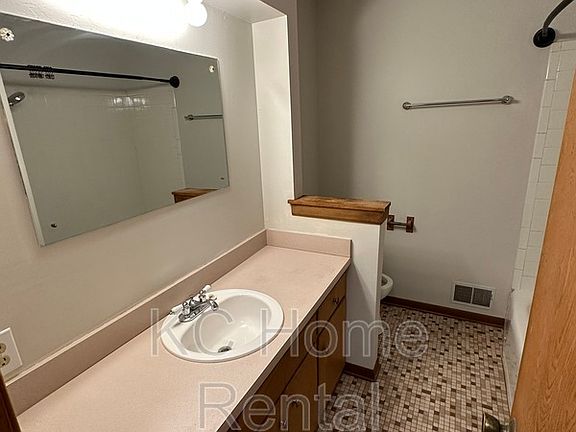 4th image of 1317 N Osage St