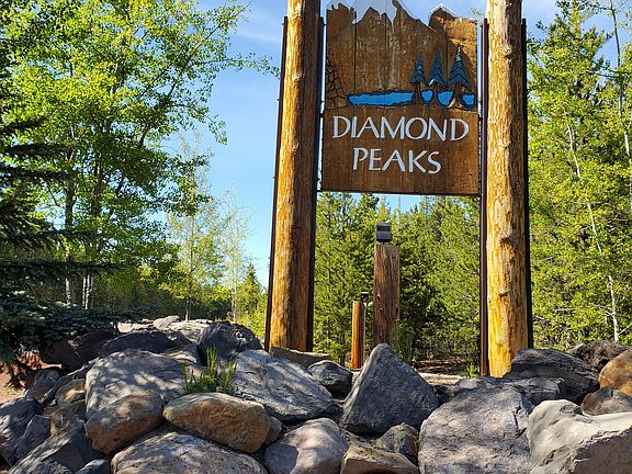Diamond Peaks 