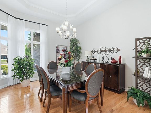 5th image of 1504 N Legend Ct