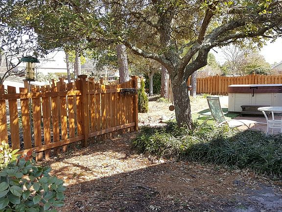 4th image of 351 Chattooga Place Dr
