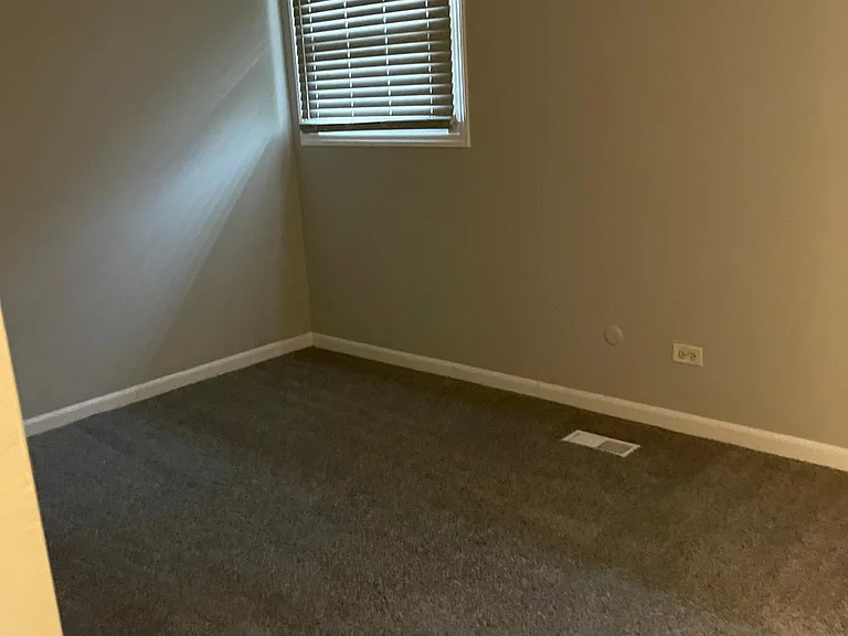 21906 Clyde Ave — Photo 13