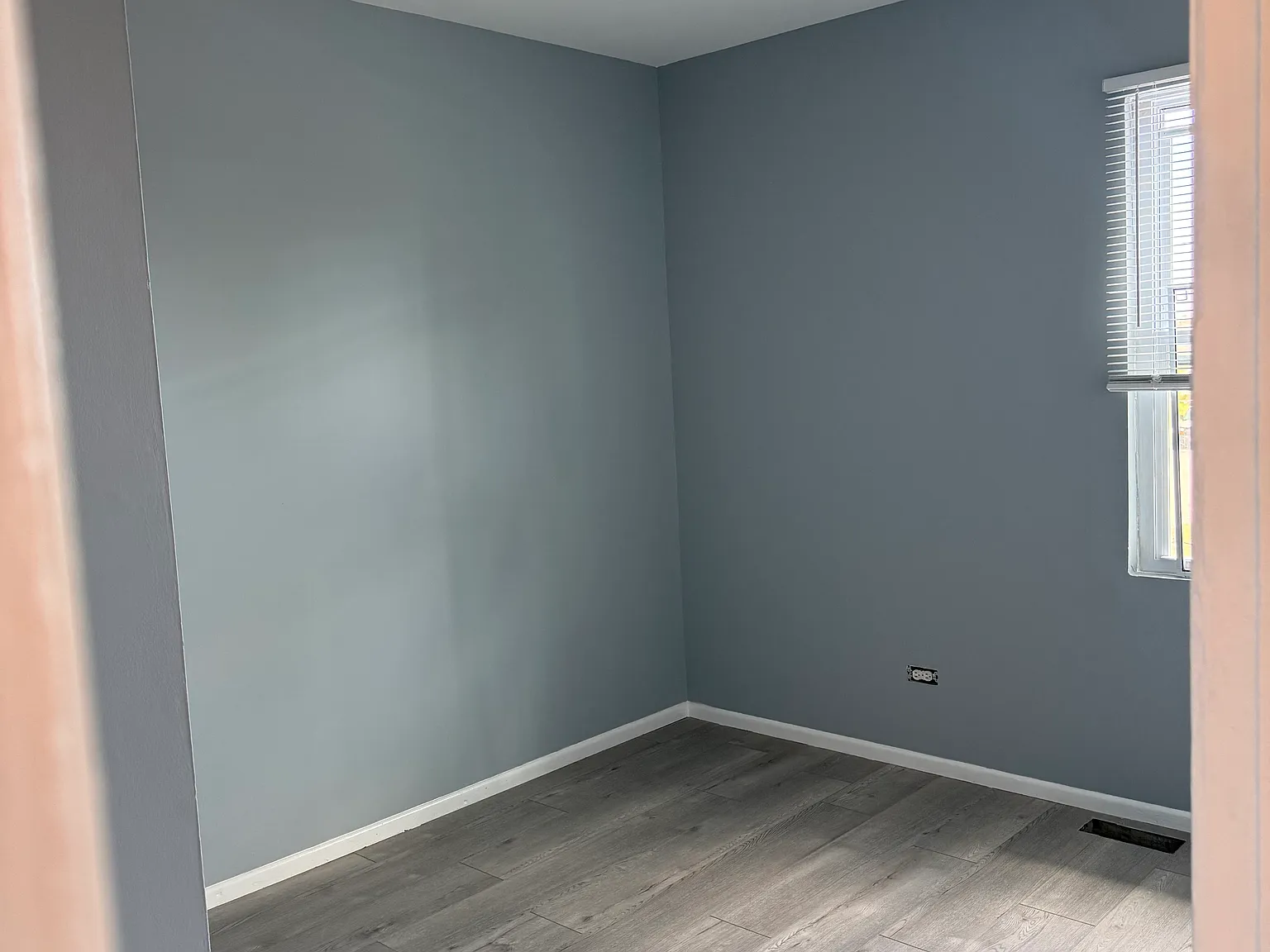 4 bed, 1.5 bath, 1280 sqft, $2,000 — Photo 3