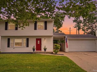 105 Highlake Ave, Ann Arbor, MI 48103