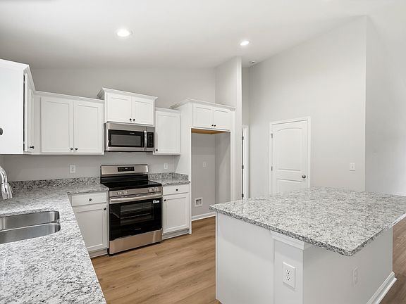 5th image of 113 Toanki Ln