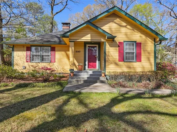 2140 Adams Dr NW, Atlanta, GA 30318
