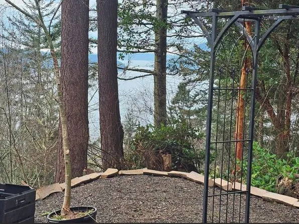 13158 Sunset Ln, Anacortes, WA 98221