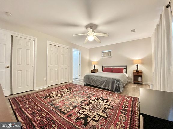 4th image of 8501 Park Ct #8501