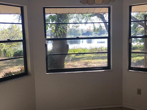 Bay Window Eat In Kitchen
