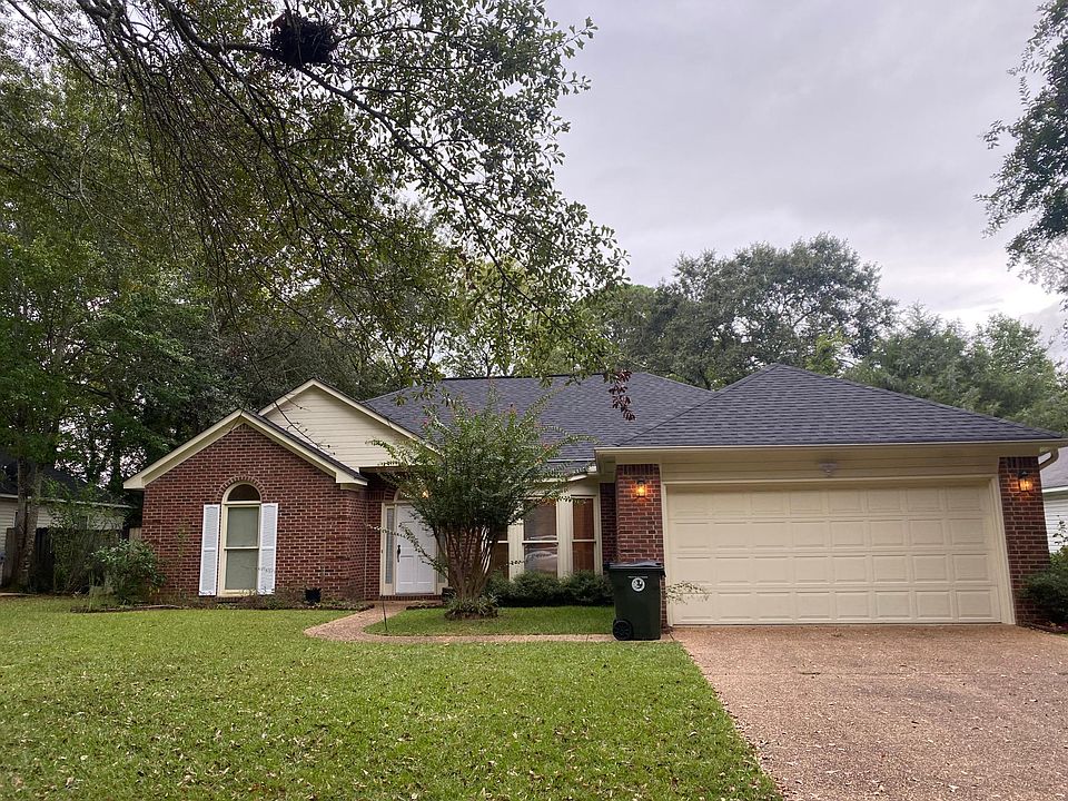 1st image of 2516 Stanford Dr