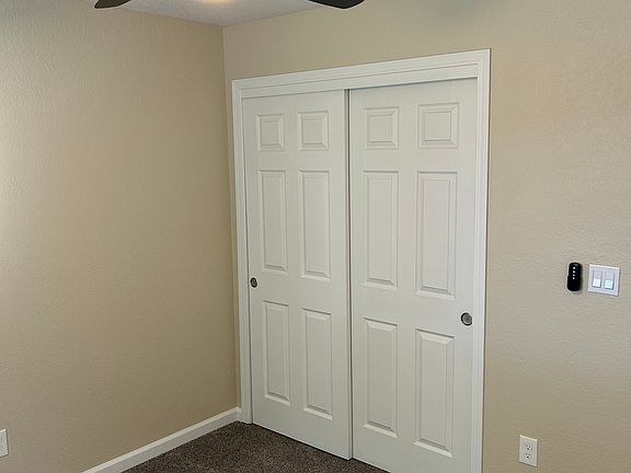 3rd image of 1354 McNary Cir