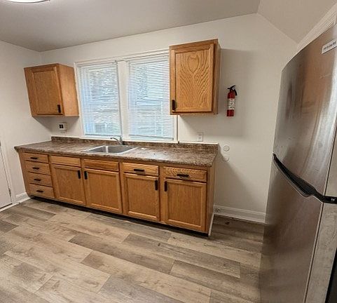 4th image of 112 N Bancroft Pkwy