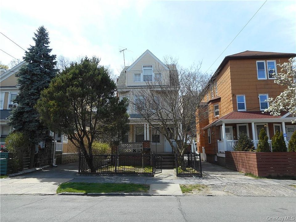 1st image of 559 Van Cortlandt Park Avenue