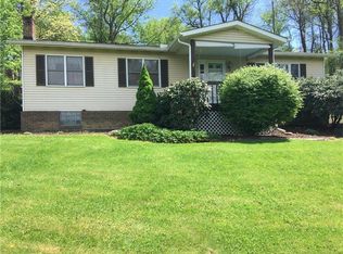 35 Susan St, Dunbar, PA 15431