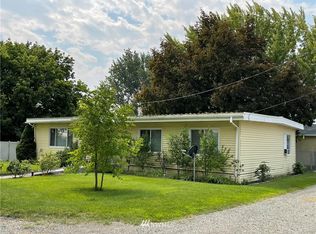 609 Locust St, Omak, WA 98841