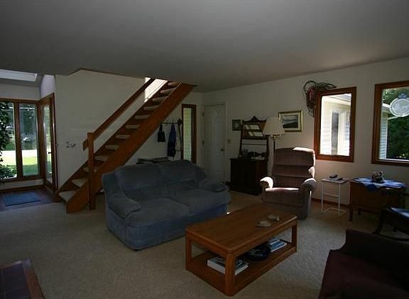 5th image of 501 Colby St