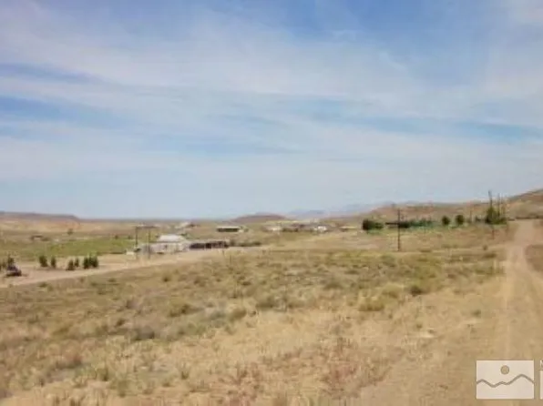 809 N Oak St, Goldfield, NV 89013