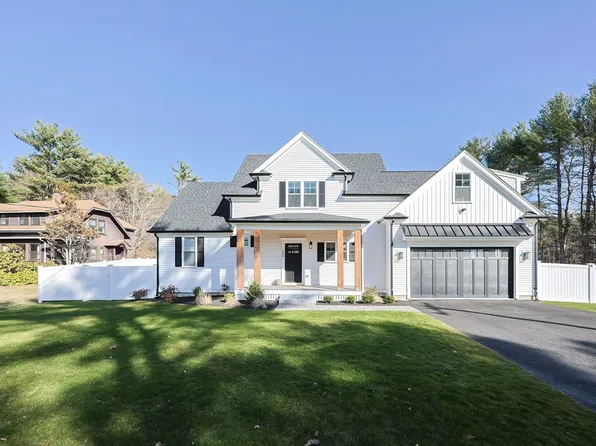 164 Village St, Millis, MA 02054