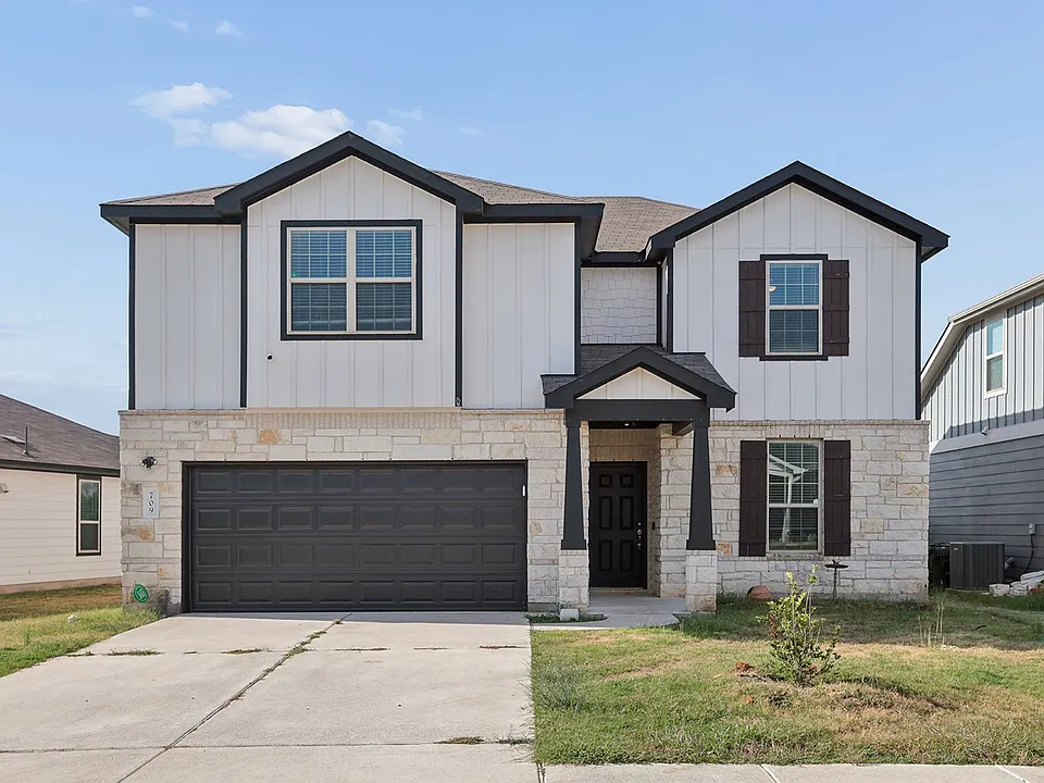 709 Hummingbird Ln