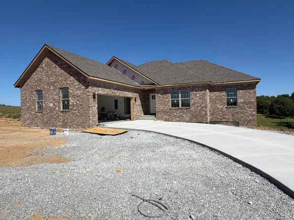 217 Carhartt Dr, Richmond, KY 40475