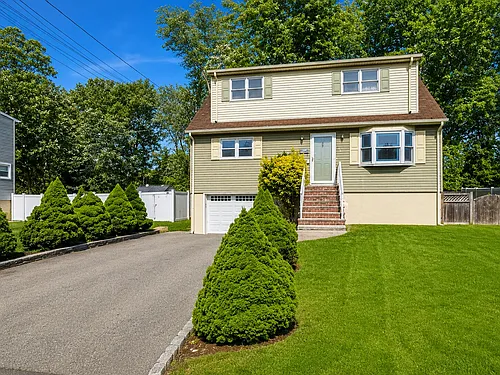 211 Bedford Rd #1 Photo 1