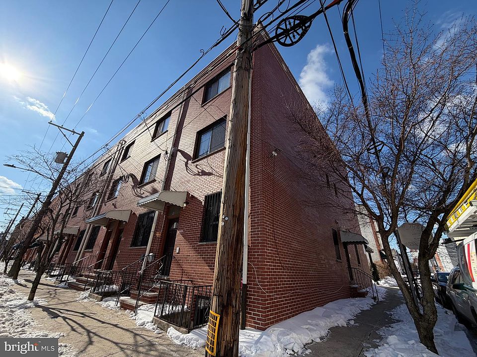 2nd image of 1232 N Carlisle St