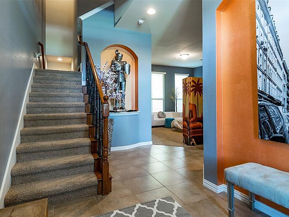 4th image of 1923 Longmeadow Hill Dr