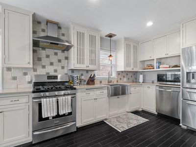 5036 Richmond Dr, Edina, MN, 55436