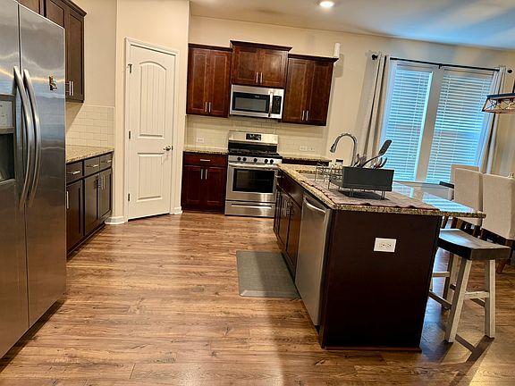 5th image of 2240 N Lake Michele Cir