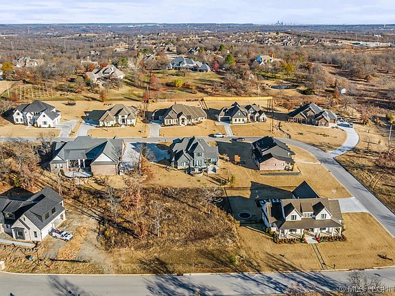 5th image of 5439 Sagewood Ln