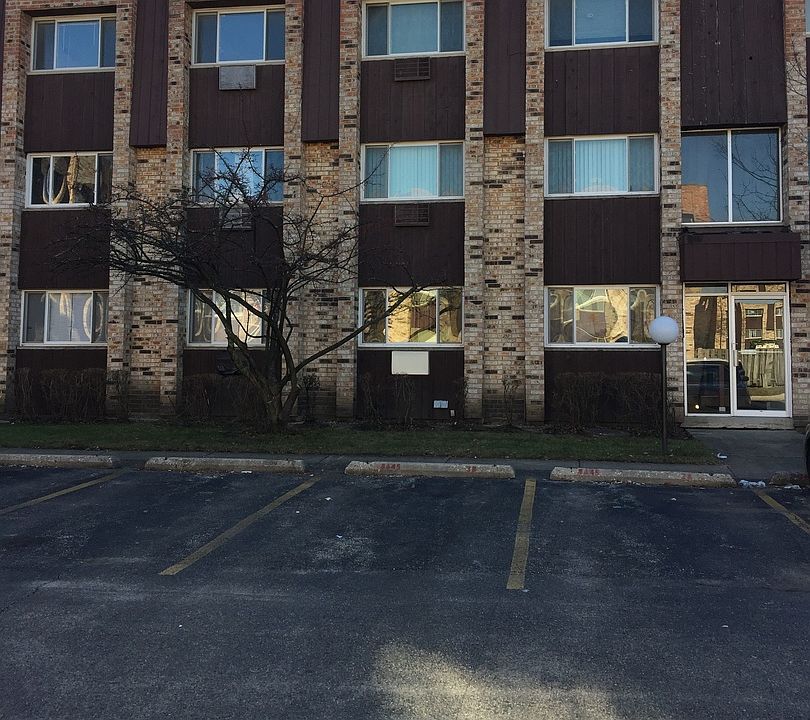 1st image of 8641 W 1/2 W Foster Ave #2A