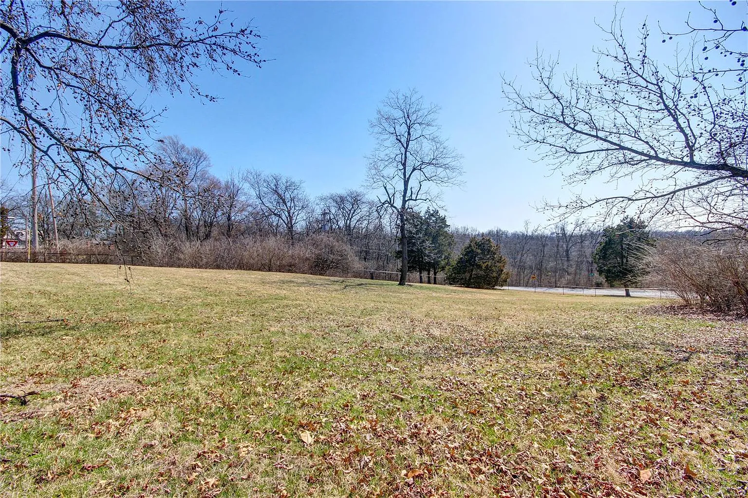 12201 Robyn Rd photo 1