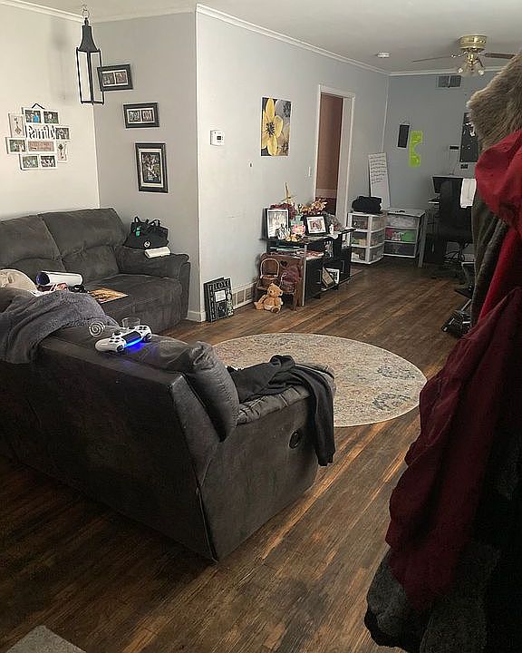 1st image of 2513 W Randolph Ave
