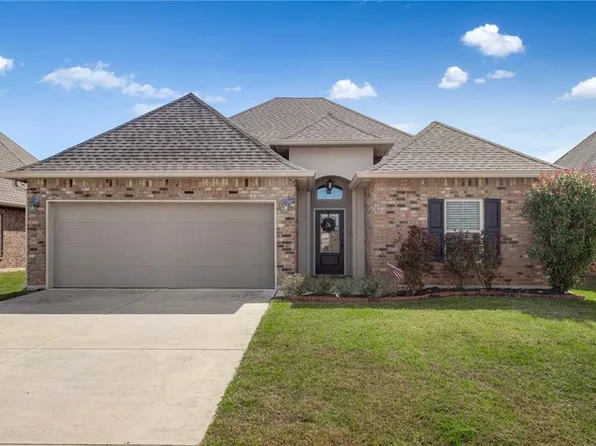 2493 Dixie Dr, Covington, LA 70435
