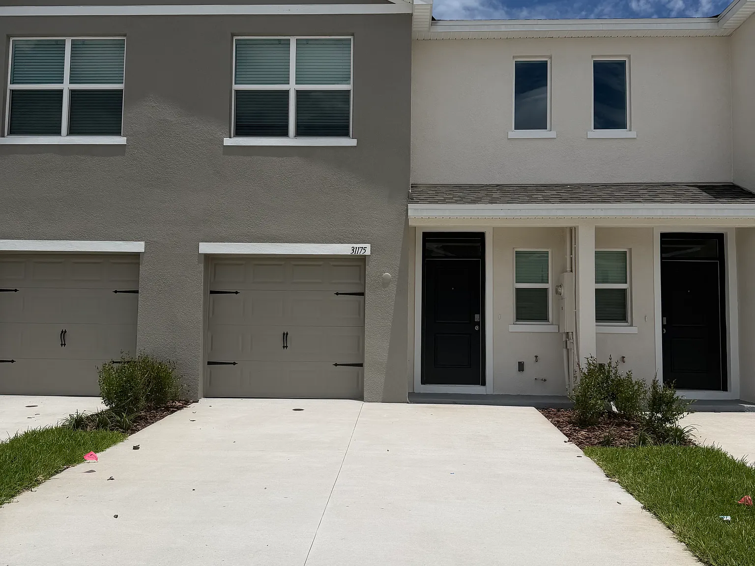 3 bed, 2.5 bath, 1463 sqft, $2,100 — Photo 4