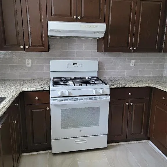 2199 Mainsail Dr — Photo 24