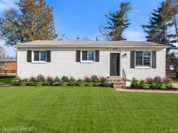 20222 Westhaven Ave, Southfield, MI 48075