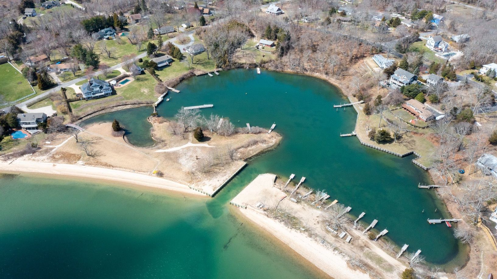  Association beach and boat slip