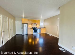 690 18th St #B, Oakland, CA 94612