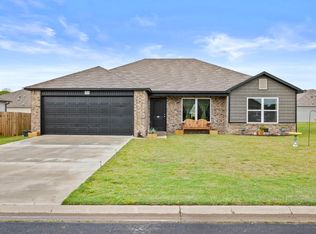 108 Baldwin Dr, Beebe, AR 72012