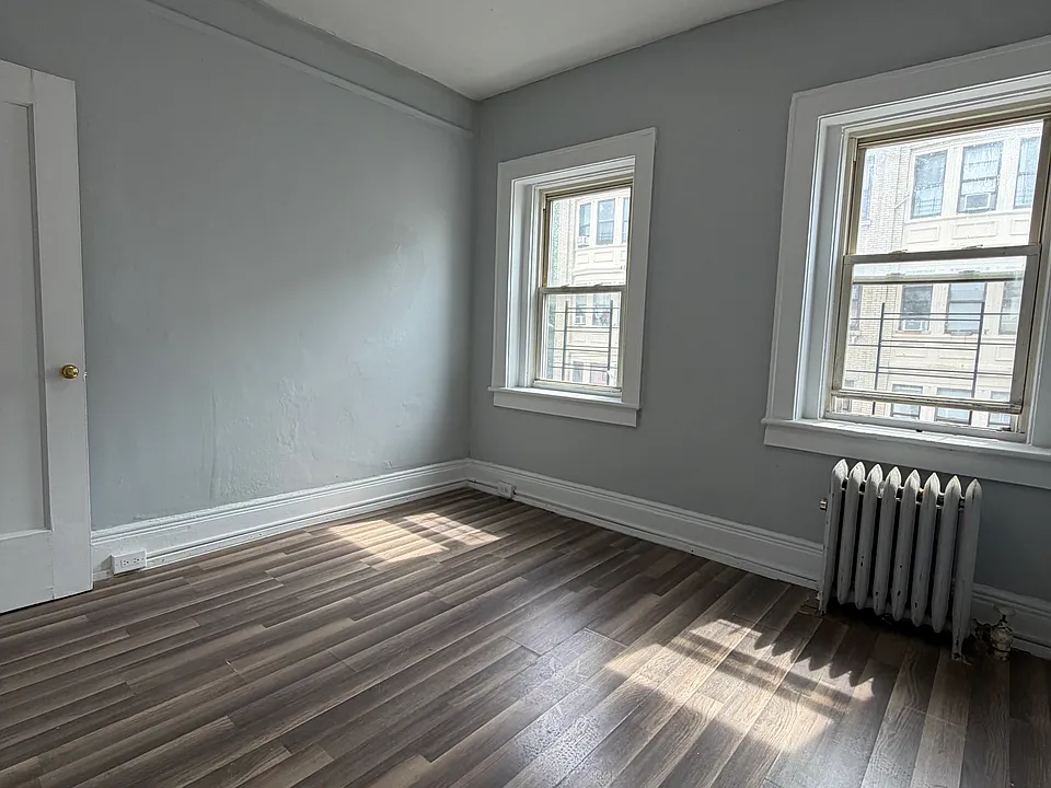 107 Elm St #9