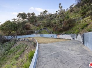 16613 Pequeno Pl, Pacific Palisades, CA 90272