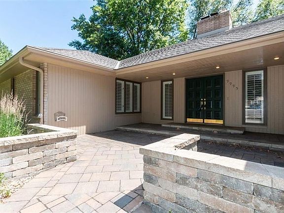 3rd image of 9995 Mackey Cir