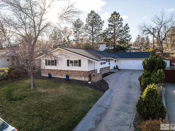 1605 Lander St, Reno, NV 89509