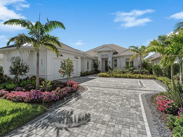 3336 Kumamoto Ln, Naples, FL 34114